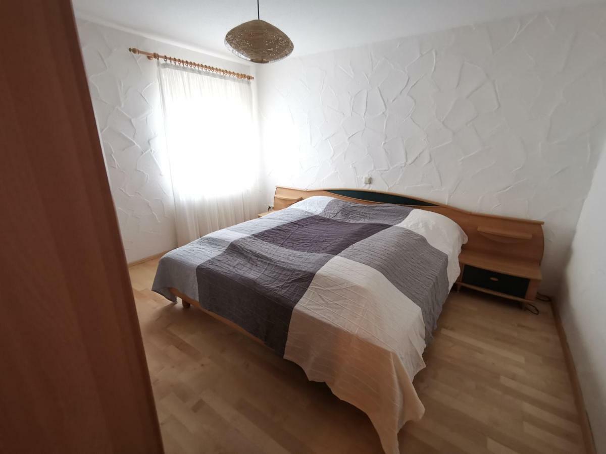 Muhlhausen-Ehingen Ferienwohnung Jasmin & Alex מראה חיצוני תמונה